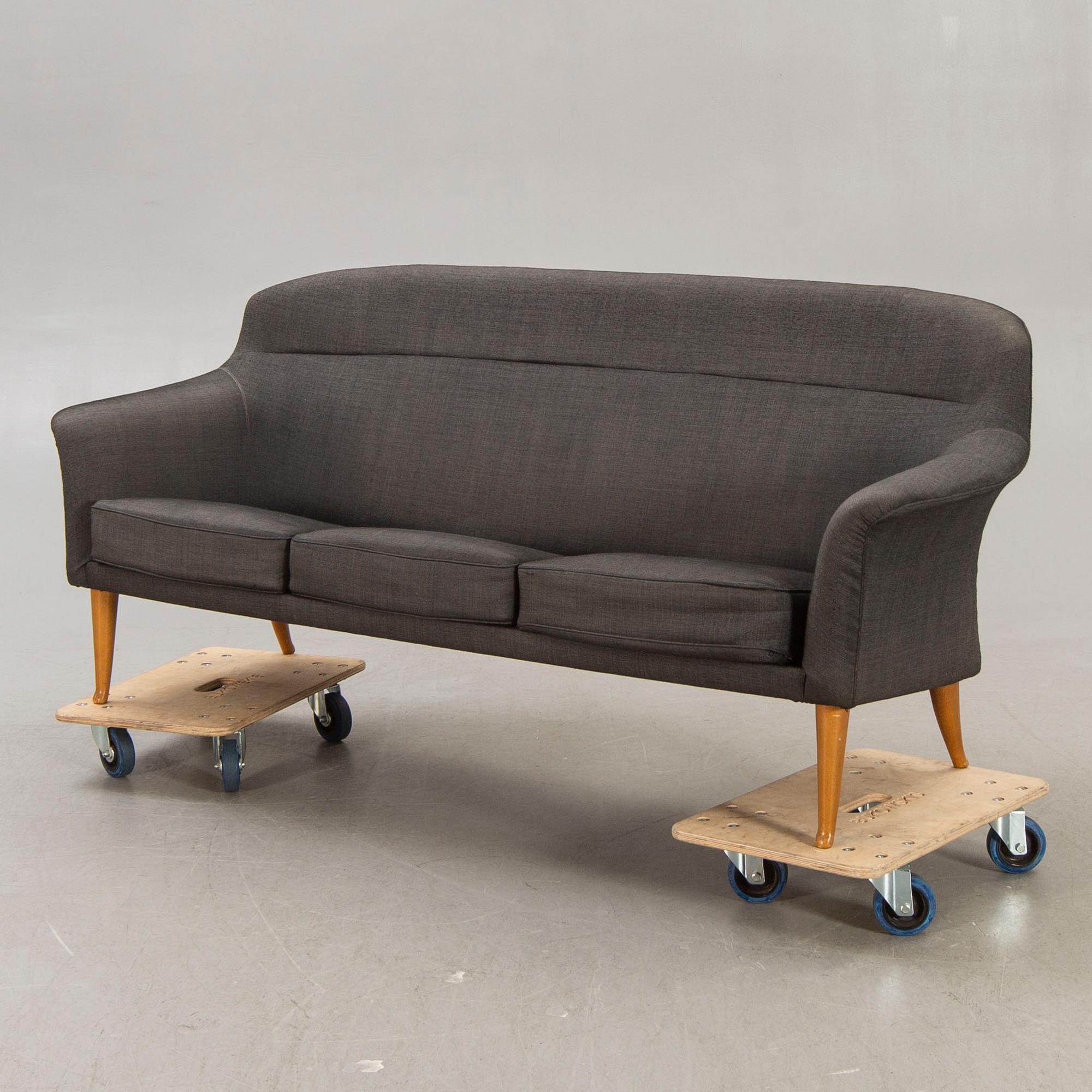 Kerstin Hörlin-Holmquist, sofa, "Familjen" Nordiska Kompaniet, 1962.