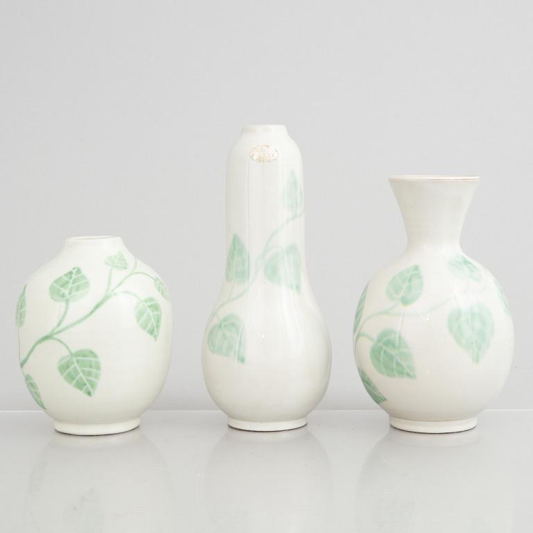 Anna-Lisa Thomson, vaser, 3 st, Upsala-Ekeby.