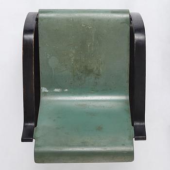 Alvar Aalto, a model nr 31 armchair by O.y Huonekalu-ja Rakennustyötehdas for Artek, Finland.