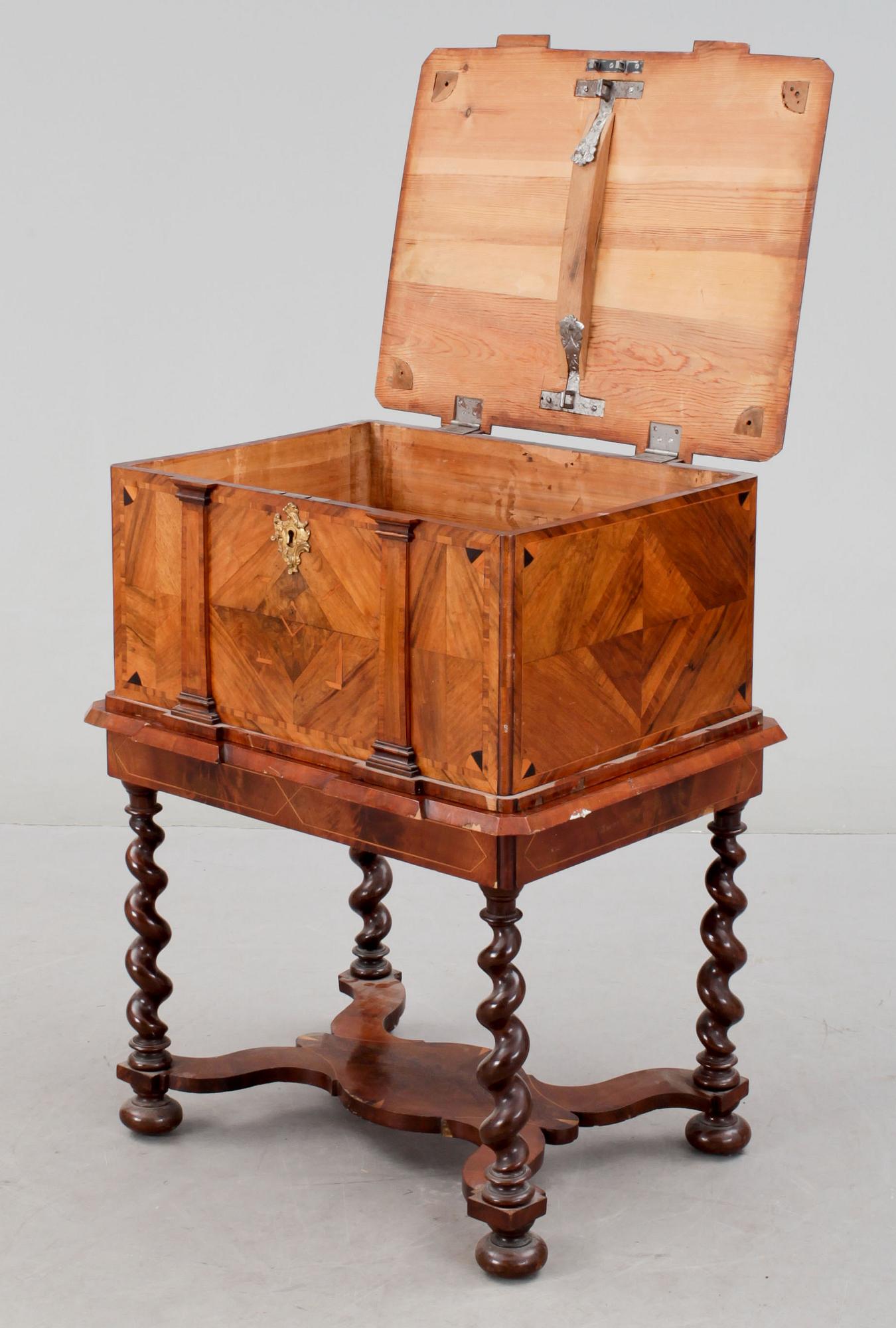 SKRÅKISTA, senbarock, 1700-talets mitt.