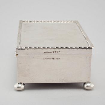 A silver cigar box from K Andersson in Stockholm, 1917.