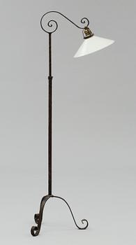 GOLVLAMPA, 1900-talets första del.