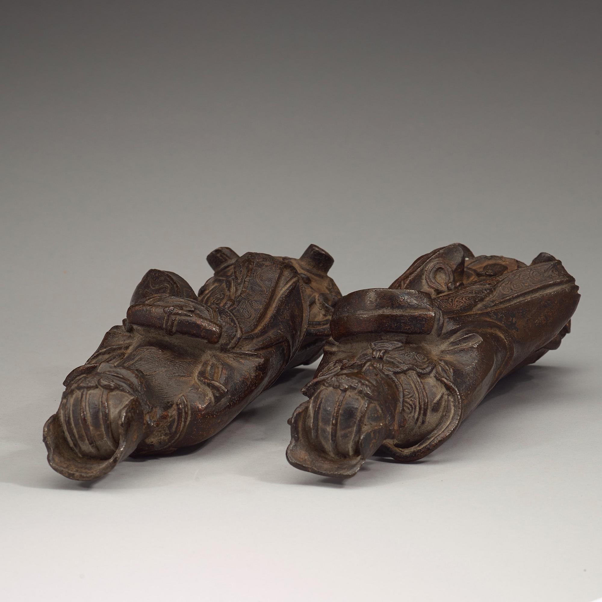 Two bronze figures of guradians, Ming dynasty (1368-1644).