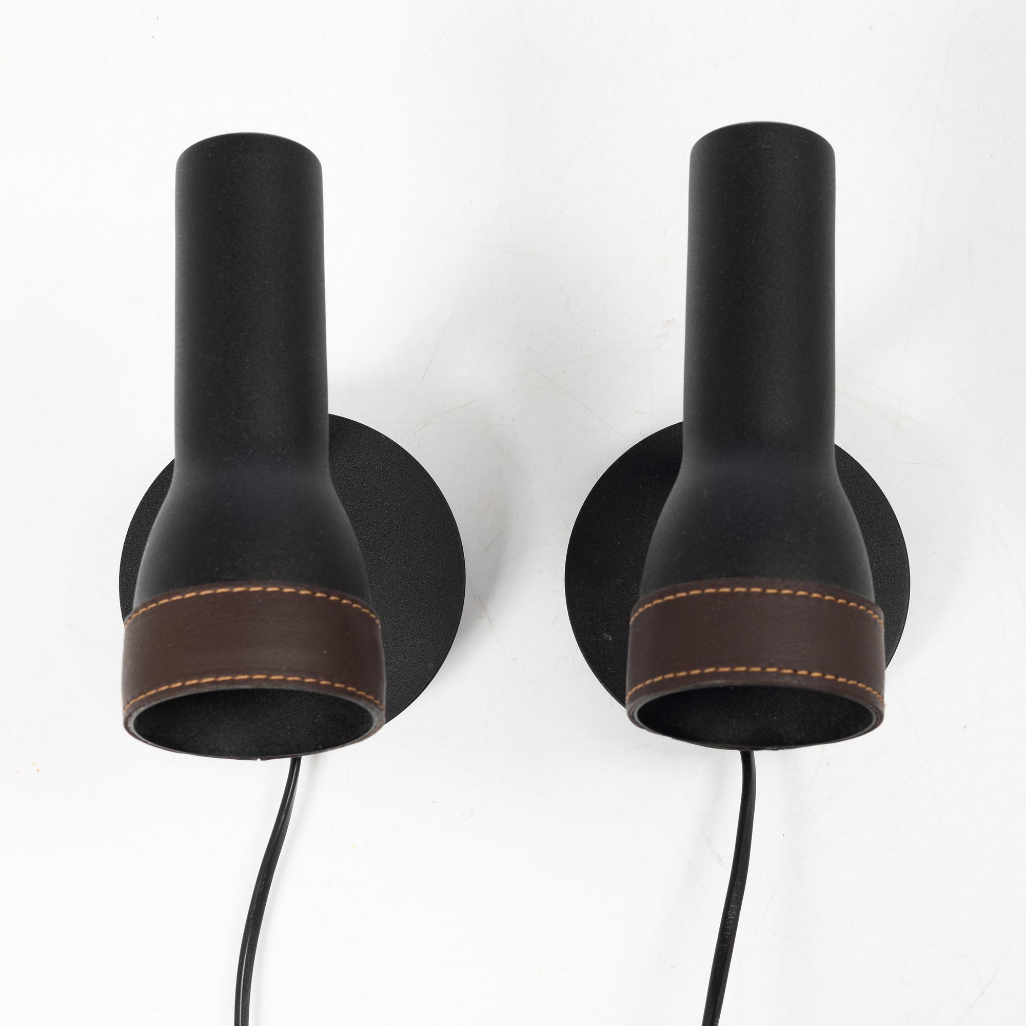 Sänglampor, ett par, "Talk", Marge Arkitekter för Örsjö Belysning.