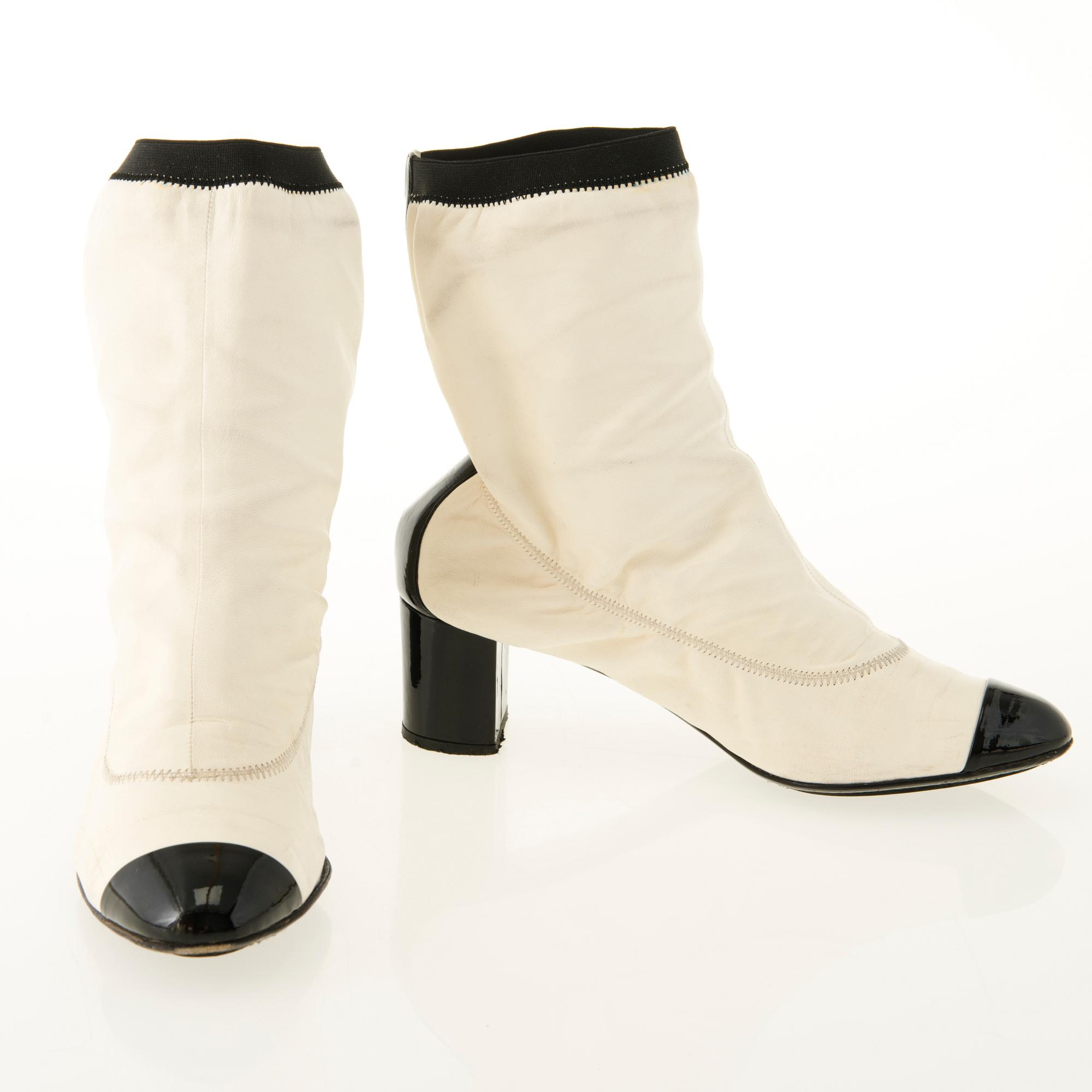 CHANEL Cream and Black Ankle Boots in size 38.