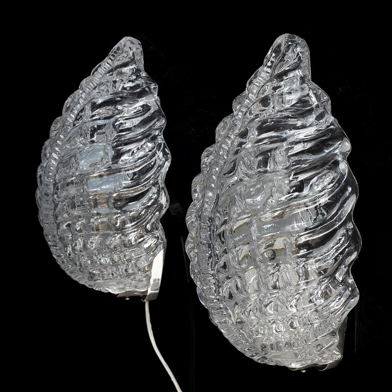 Fritz Kurz, a pair of wall lights model "KD 924", Orrefors, Sweden, mid 20th century.
