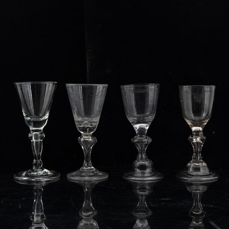 Glas, 15 st, 1700-tal.