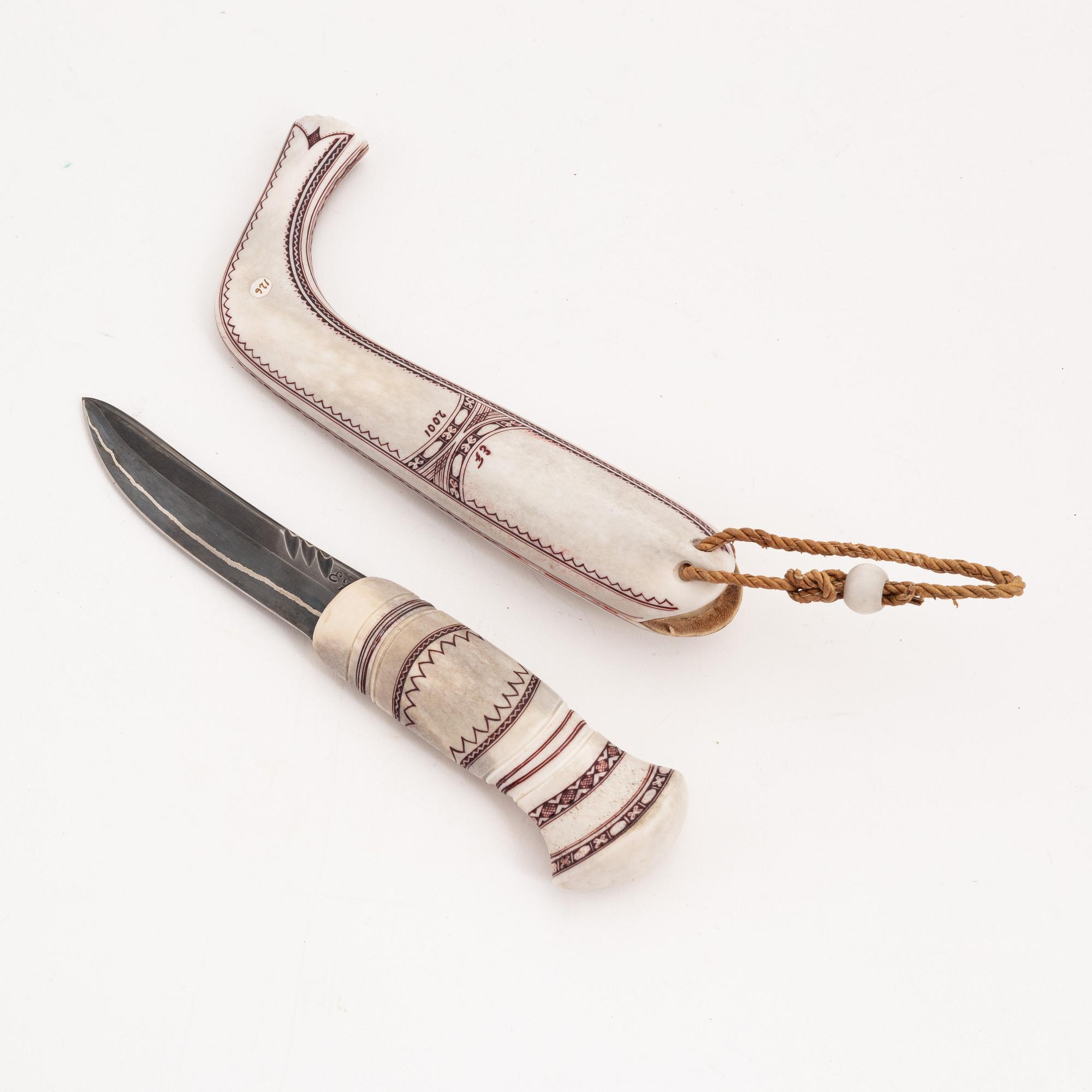 Reindeer horn knife by Erik Fankki, signed and dated 2001.