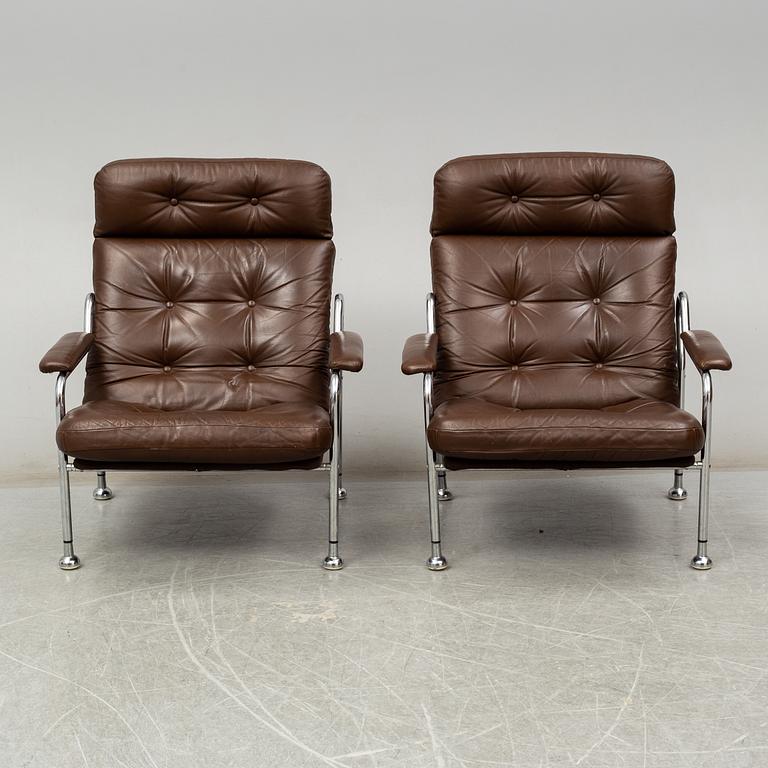 A pair of easy chairs, second half of the 20th century.