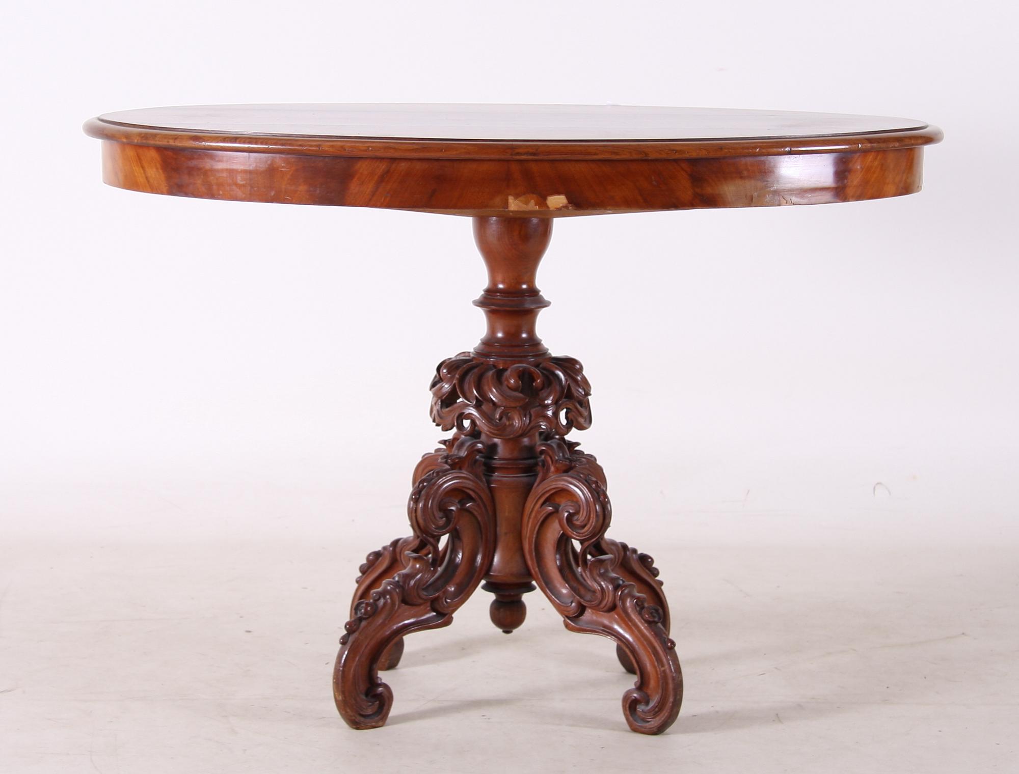 BORD, nyrokoko, 1800-talets andra hälft.