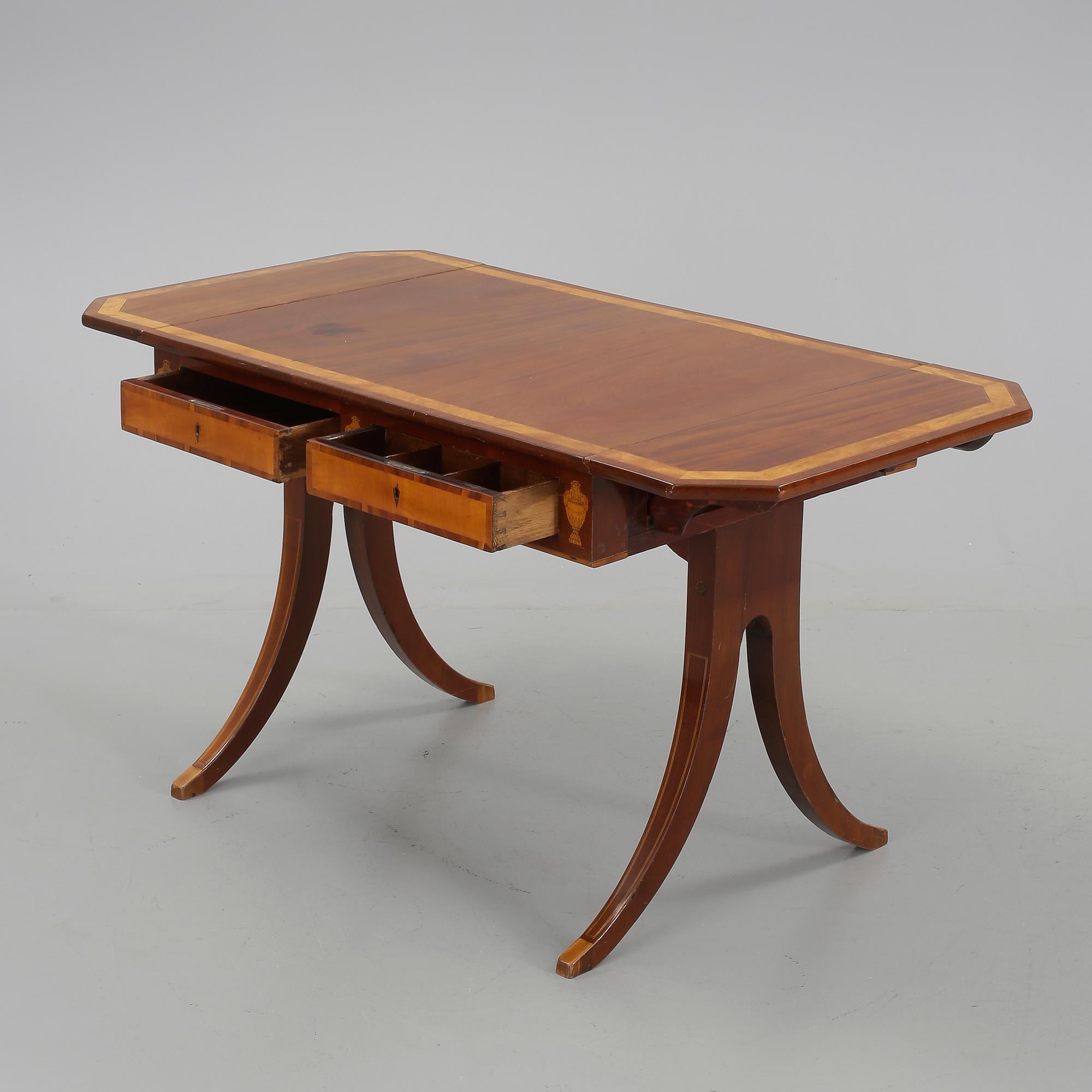 KLAFFBORD, England, 1800-tal.