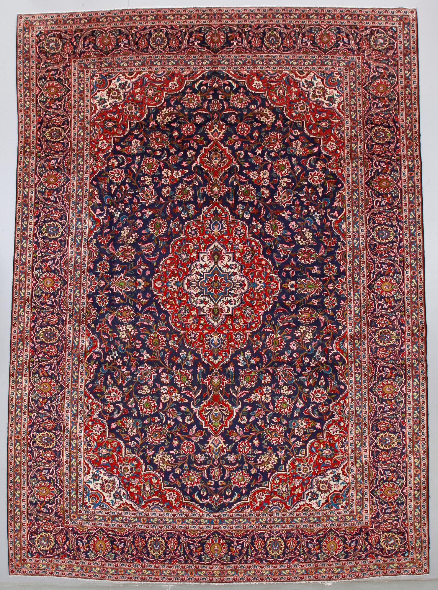 MATTA, Keshan, ca 417 x 300 cm.