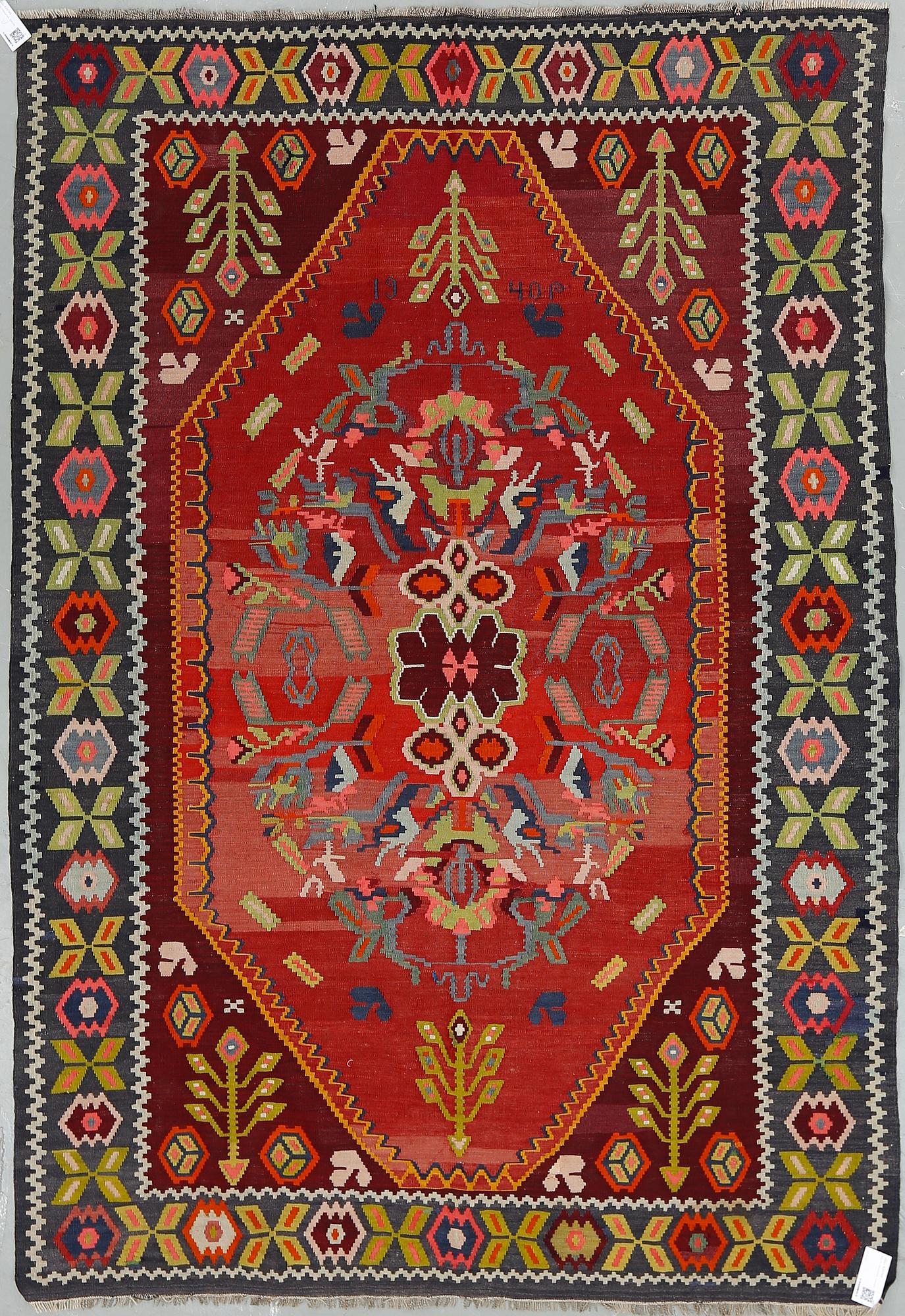 MATTA, semiantik Kelim, Armenien. Ca 228x125 cm.