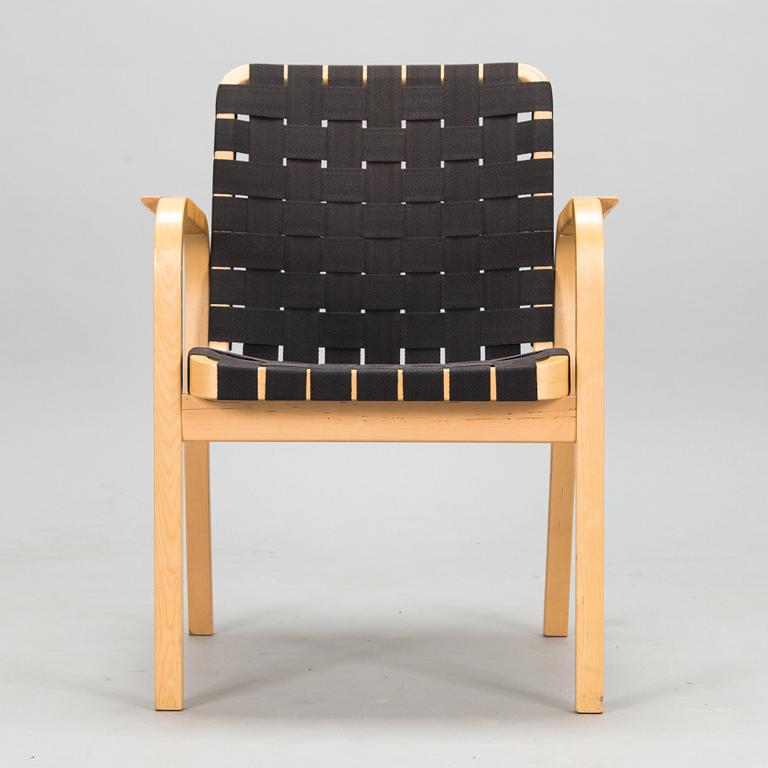 Alvar Aalto, nojatuoli, malli 45, Artek 1900-luvun loppu.