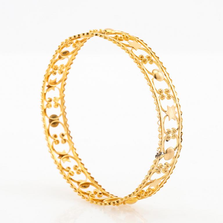 Bracelet 18K gold.