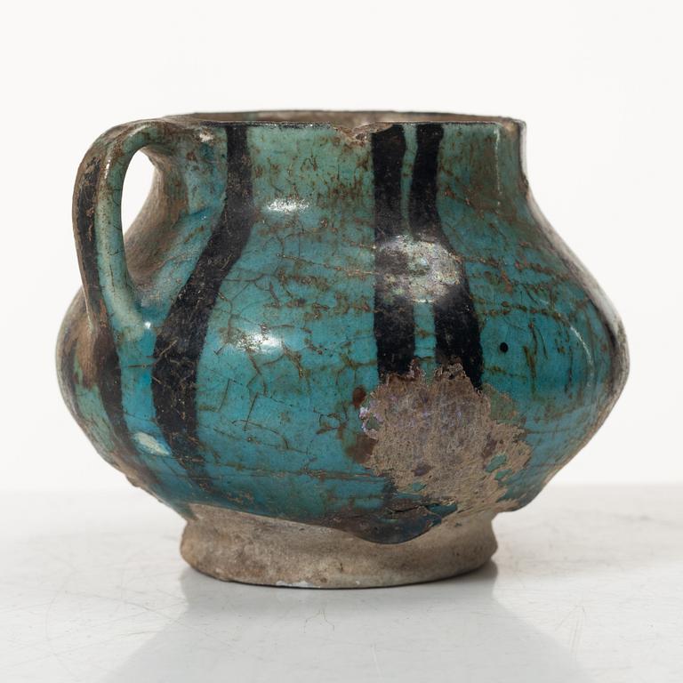 kärl, lergods, Keshan, centrala Persien, 1200-tal.