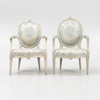 A pair of closely matched carved Gustavian chairs, late 18th century.