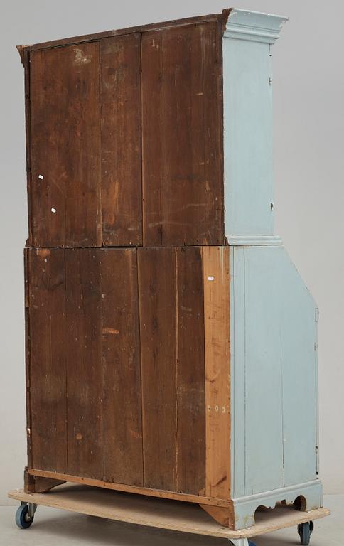 SKRIVSKÅP, allmoge, 1800-talets början.