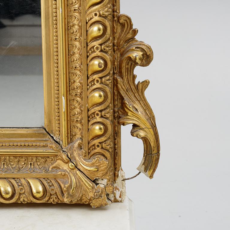 Spegeltrymå, nyrokoko, 1800-tal.