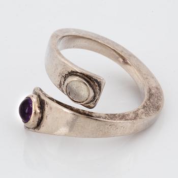 SVEN-ERIK HÖGBERG, Ring + Armring, silver med cabochonslipade stenar.