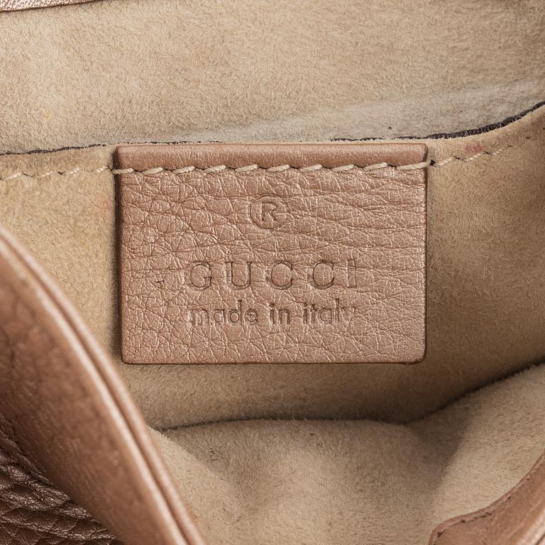 Gucci, Crossbody bag.