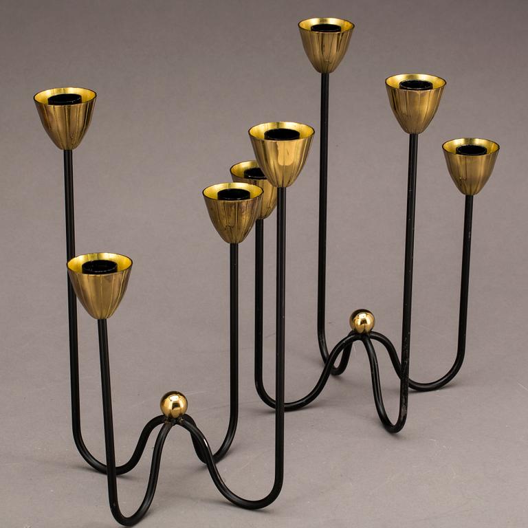 KANDELABRAR, ett par, smide och mässing, Gunnar Ander, Ystad Metall, 1900-talets andra hälft.