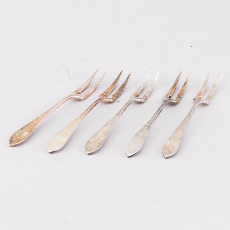 A 21-piece set of Finnish silver cutlery by Wilhelm Pettersson, Turku 1908-15.