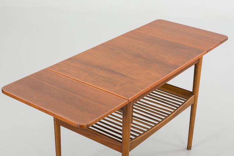 FINN JUHL, coffee table, middle of 20th century.