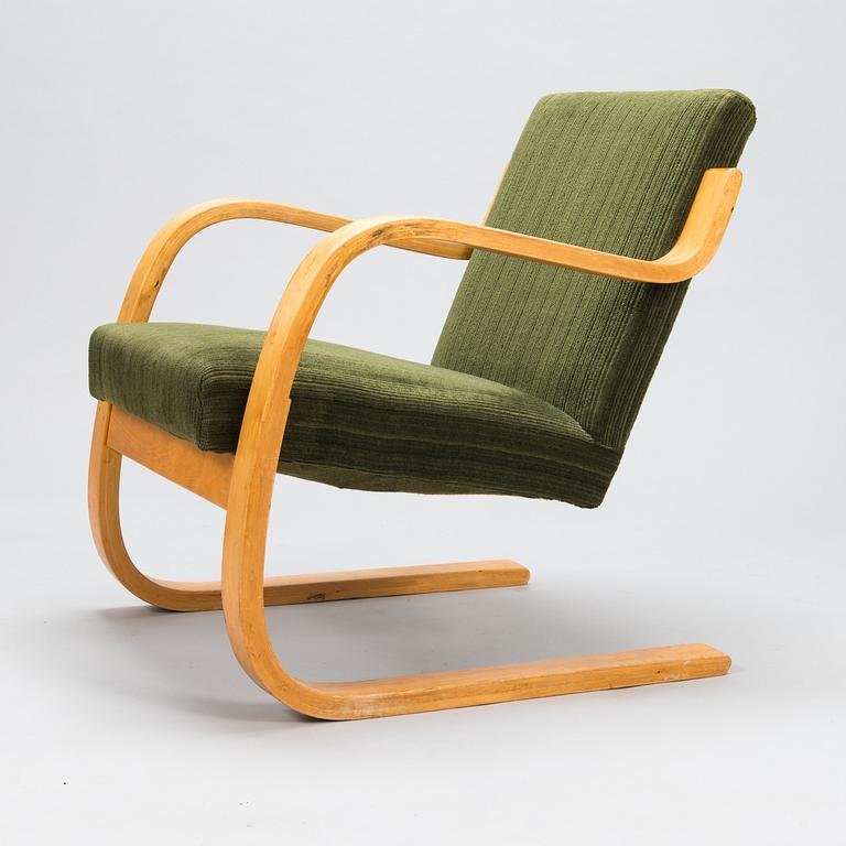 Alvar Aalto, A 1930's/1940s '34/402' armchair for  O.Y. Huonekalu- ja Rakennustyötehdas A.B. Finland.