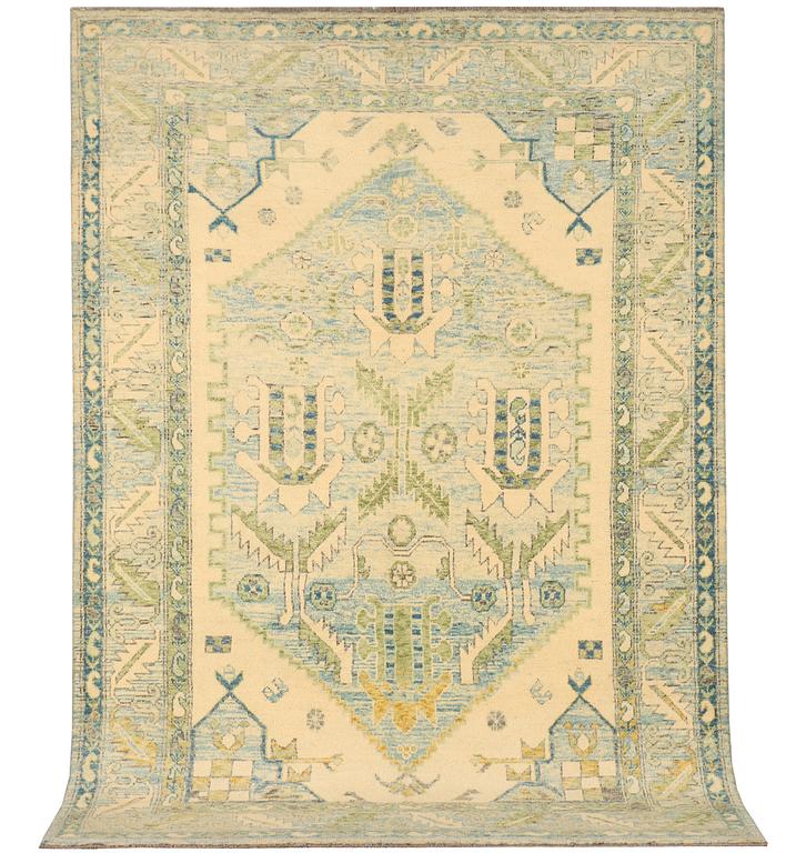 A Kazak carpet, c. 299 x 200 cm.