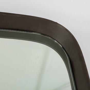 An italian mirror from Meridiani.