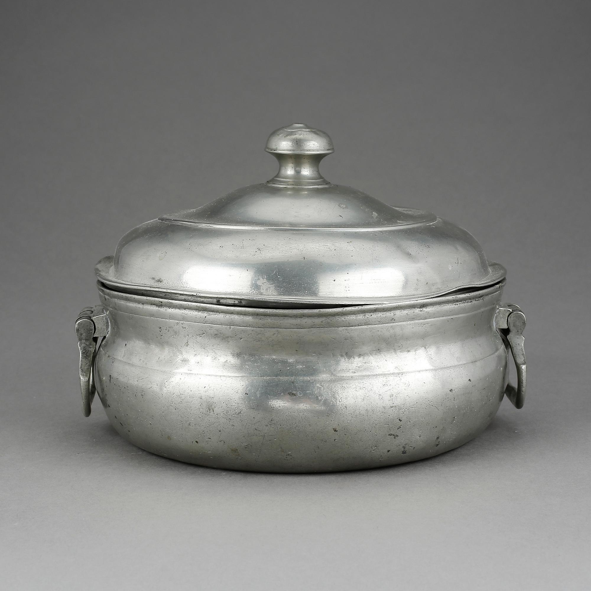 GRÖTSKÅL, tenn, otydliga stämplar, 1800-tal.