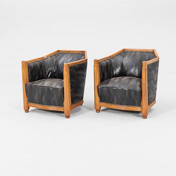 Armchairs, a pair of Art Deco, first half of the 20th century.