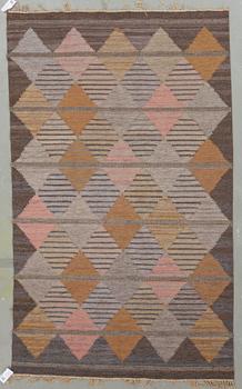 MATTA, rölakan, 1900-talets andra hälft. Ca 221x129 cm.