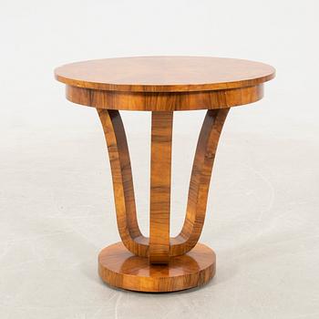 Art Deco-style table 20th century.