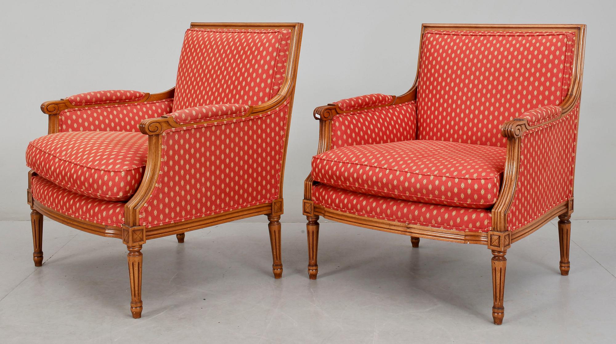 FÅTÖLJER, ett par, gustaviansk stil, 1900-tal.