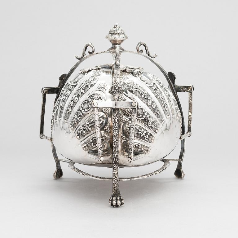 A parcel-gilt silver biscuit warmer, Portugal 20th century.