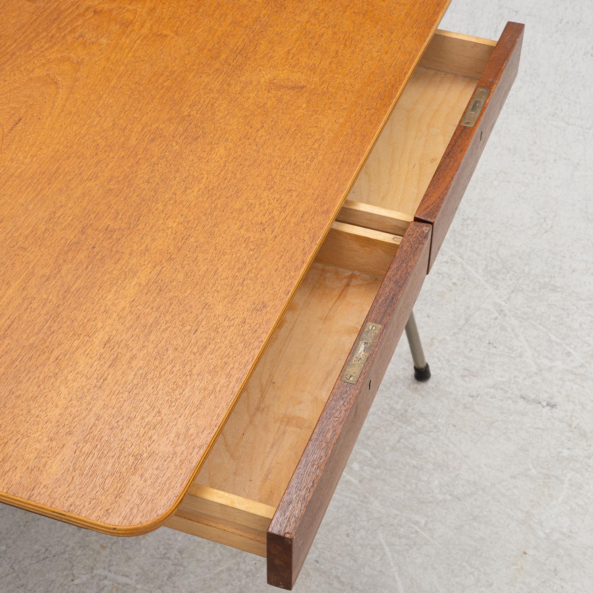 Arne Jacobsen, a  "tTeacher's" desk for the Munkegaard School, Fritz Hansen, 1950's.