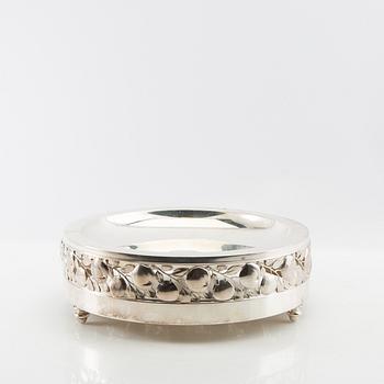 Bowl, silver plate, Kayser, Germany, first half of the 20th century.