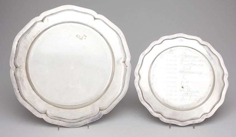 FAT, 5 st, silver, främst C G Hallberg, Stockholm, 1900-tal. Vikt ca 1833 g.