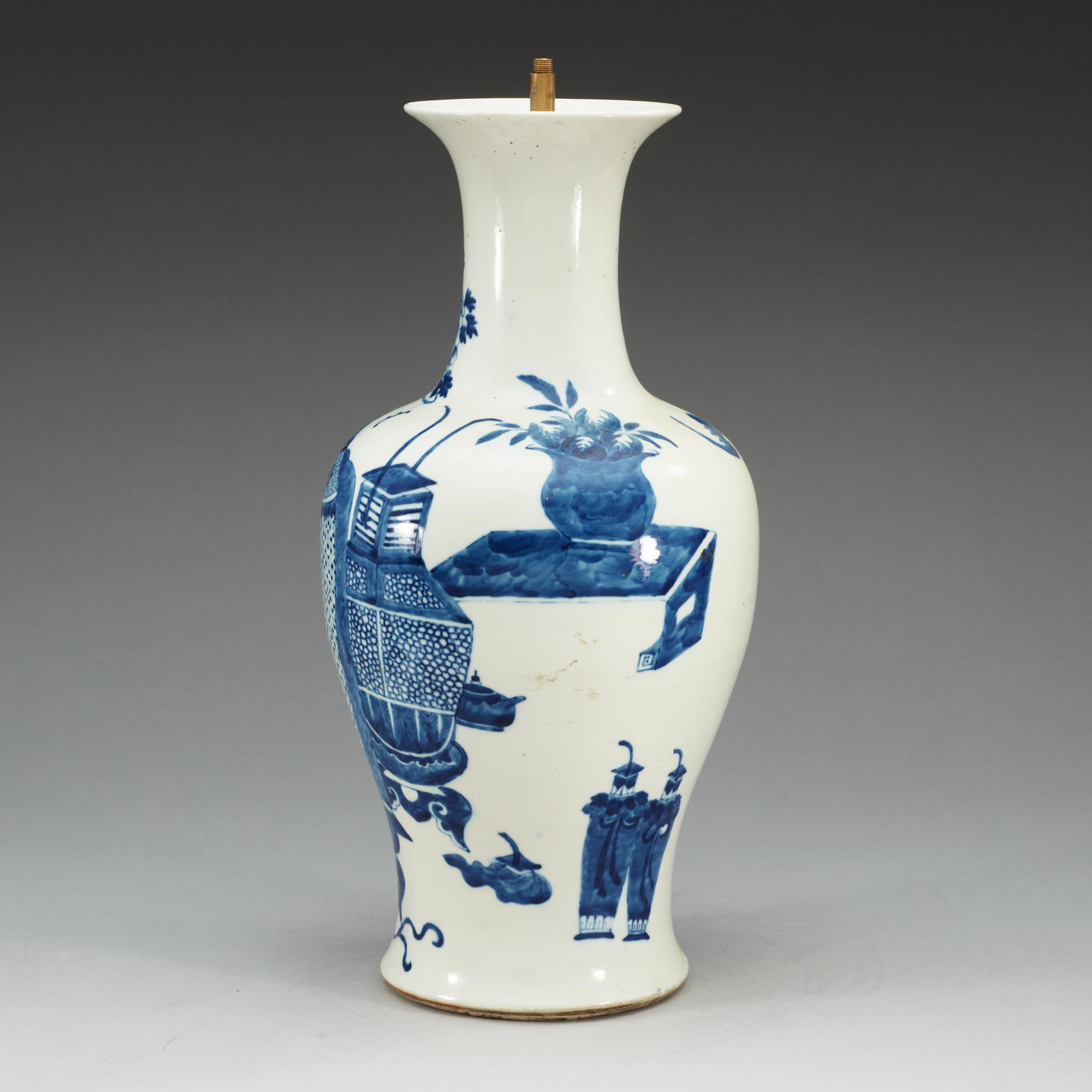 A blue and white vase, Qing dynasty, 19th Century with a six character Qianlong hall mark.