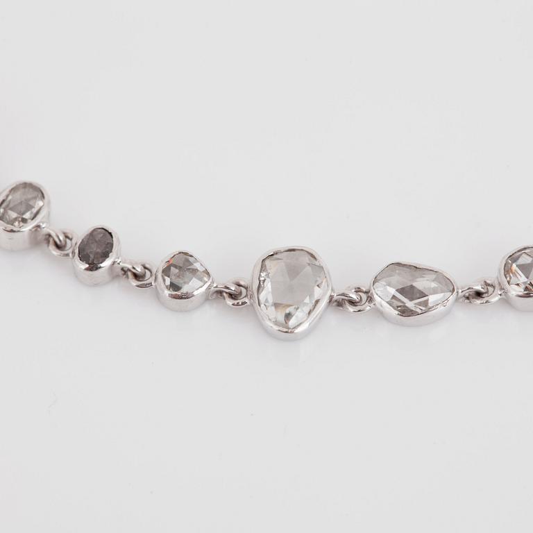 A rose-cut diamond, circa 5 cts, bracelet.