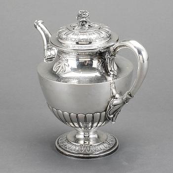 KANNA, låghaltigt silver, Tyskland, 1900-tal, vikt ca 724 g.