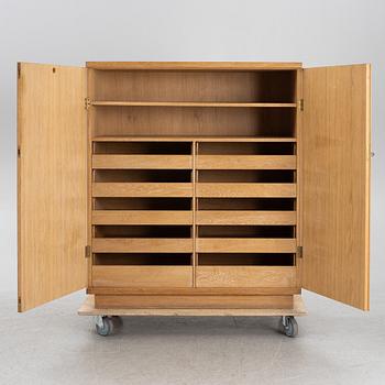 Axel Einar Hjorth, a "Dagmar" cabinet, Nordiska Kompaniet 1935.