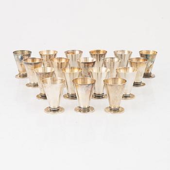 Tore Eldh, snapsglas 18 st, silver, K&EC, Göteborg, 1948-1949.