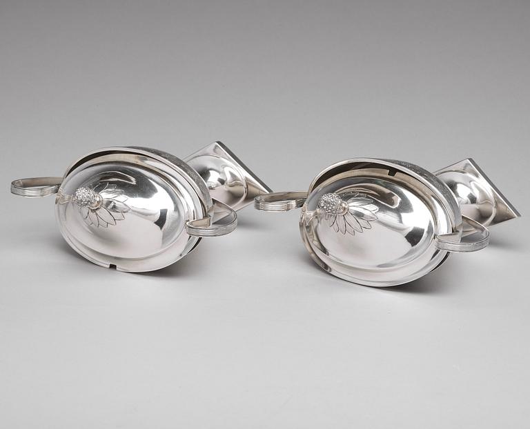 A pair of Baltic sugar-bowls and spoons, mark of Johann Gottfried Möring, Reval (1790-1818 (1820)).