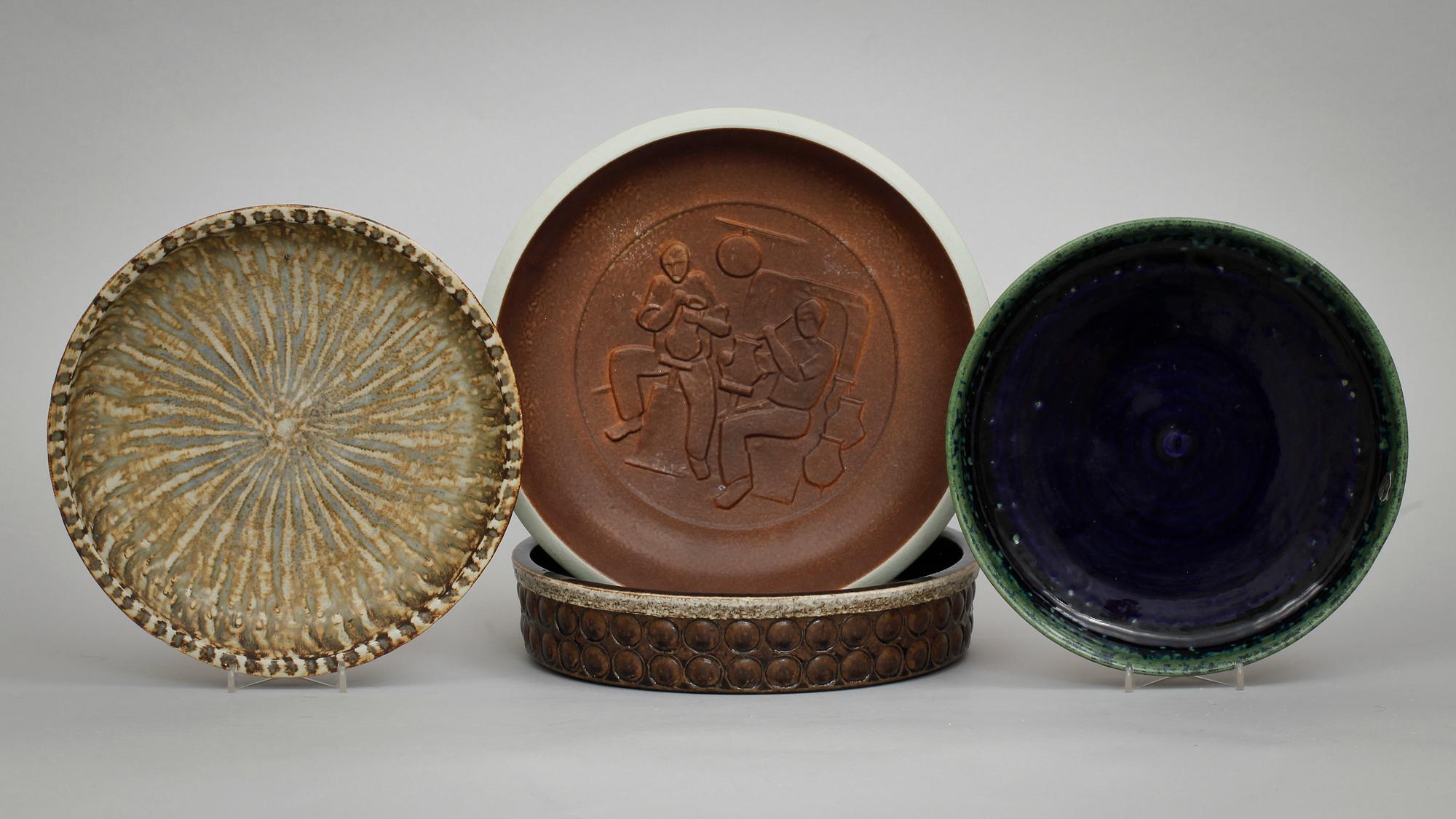 FAT, 4 st, stengods, Gunnar Nylund, Carl Harry Stålhane samt Britt Louise Sundell. 1900-talets mitt.