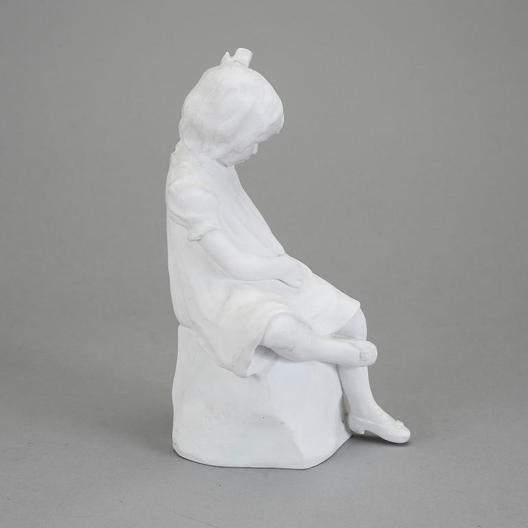 FIGURIN, parian, otydligt signerad, 1900-talets början.
