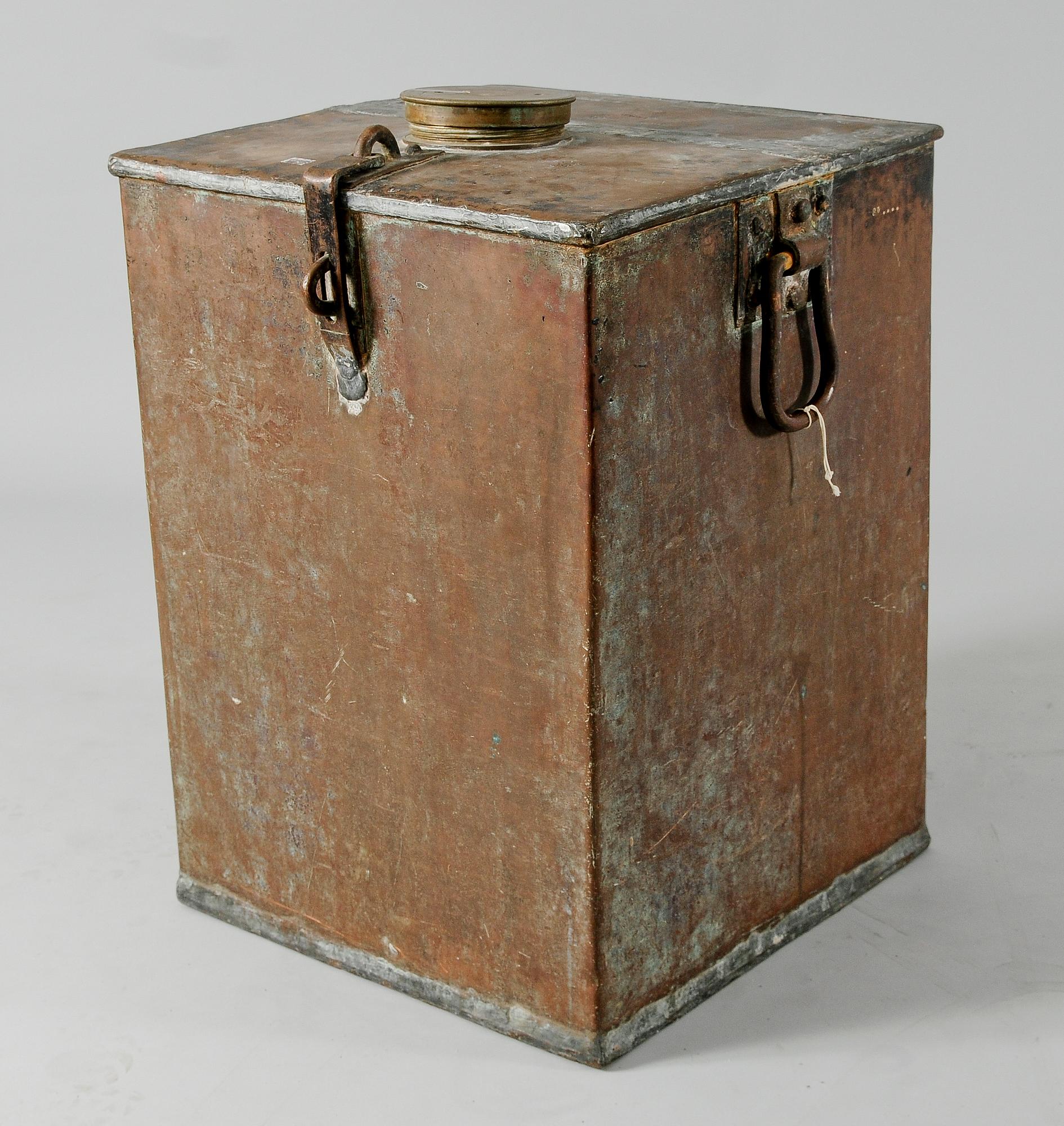 VATTENBEHÅLLARE, koppar, 1800-tal.