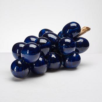 Kjell Janson, a glazed stoneware sculpture of a bunch of grapes, Mora, Sweden.